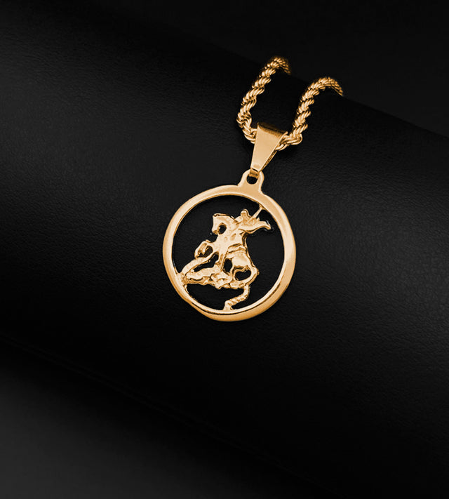 Pingente São Jorge Vazado Pequeno 3x2cm Banhado a Ouro 18k