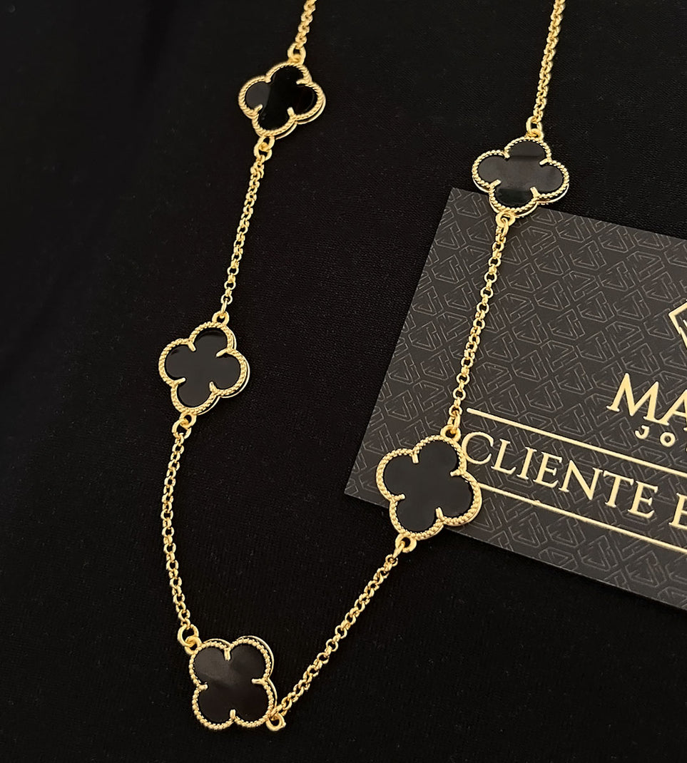 Corrente Trevo Preto Grande 55cm Fecho Tradicional Banhada a Ouro 18k
