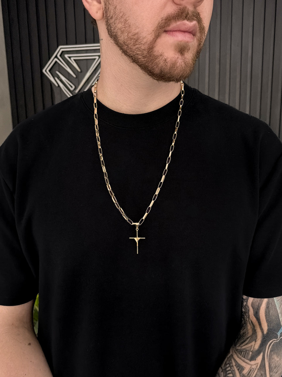 Corrente Tijolinho 4mm com Pingente Cruz Amarrada Banhada a Ouro 18k