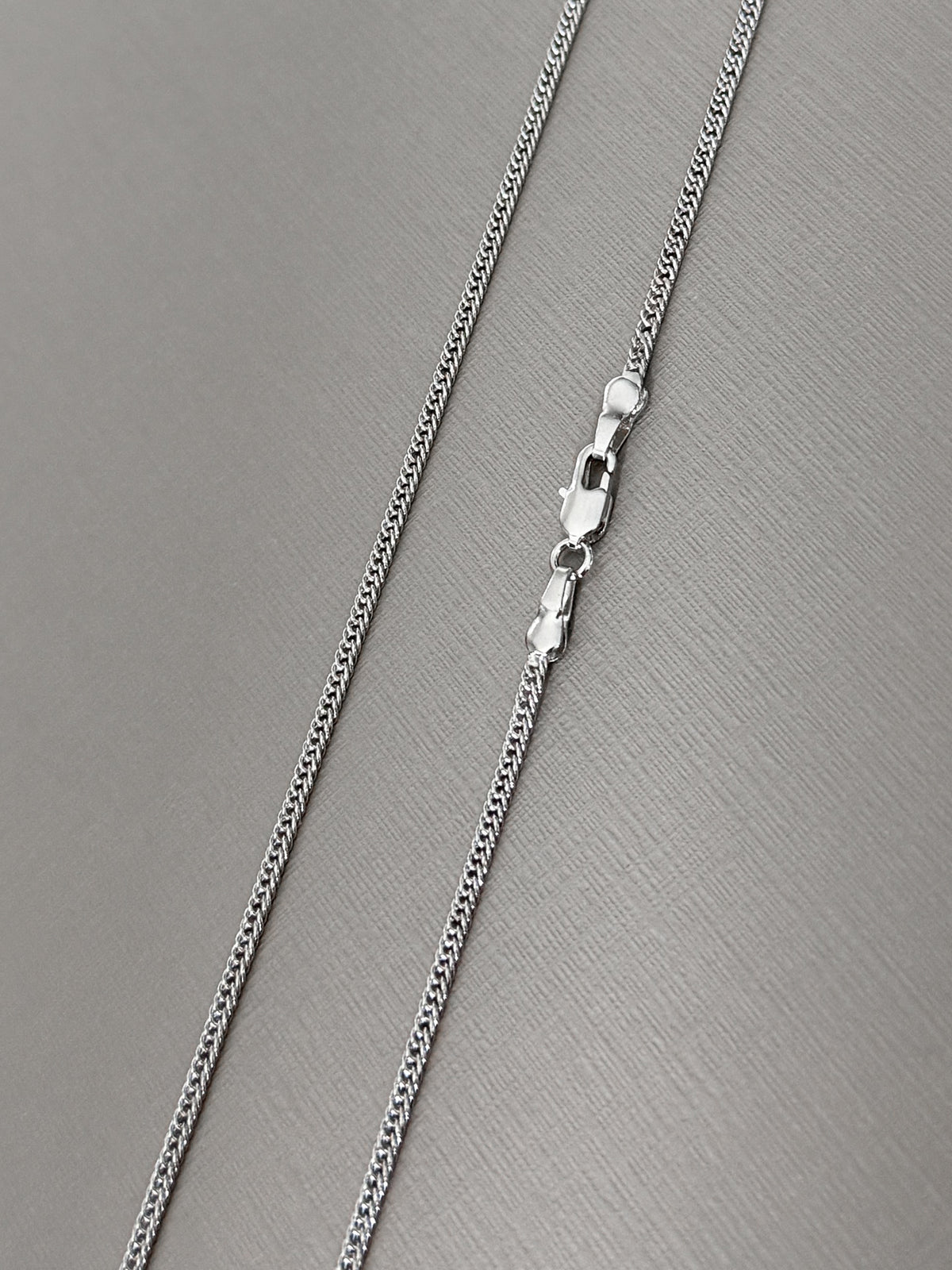 Corrente Grumet Dupla 2mm Banhada a Ouro Branco