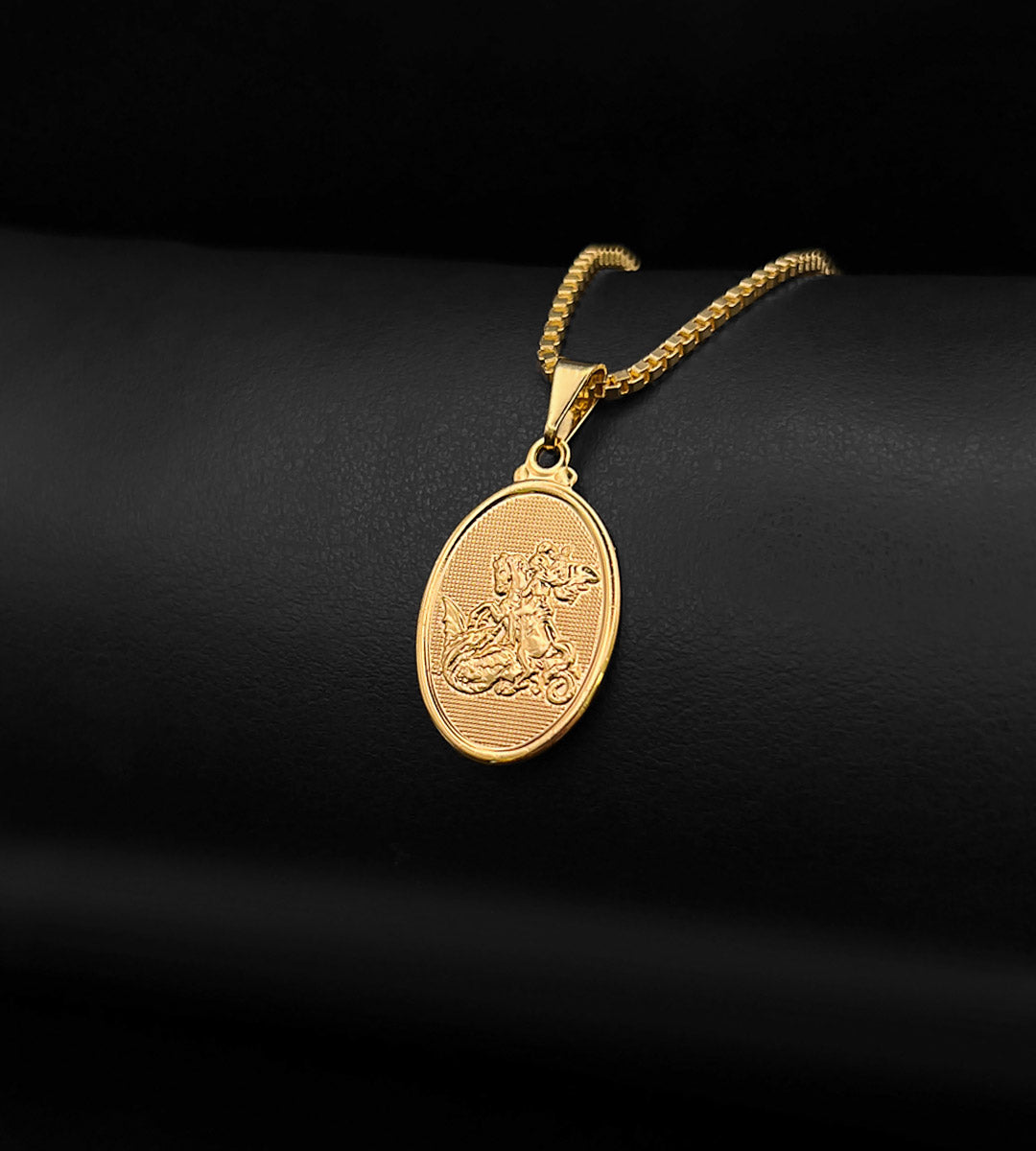 Pingente São Jorge Oval em Relevo 2x1cm Banhado a Ouro 18k
