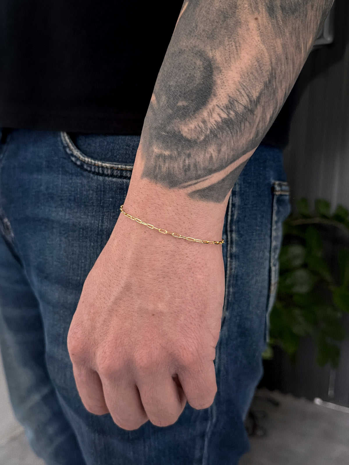 Pulseira Cadeado Laminado 2mm Banhada a Ouro 18k, foto 4
