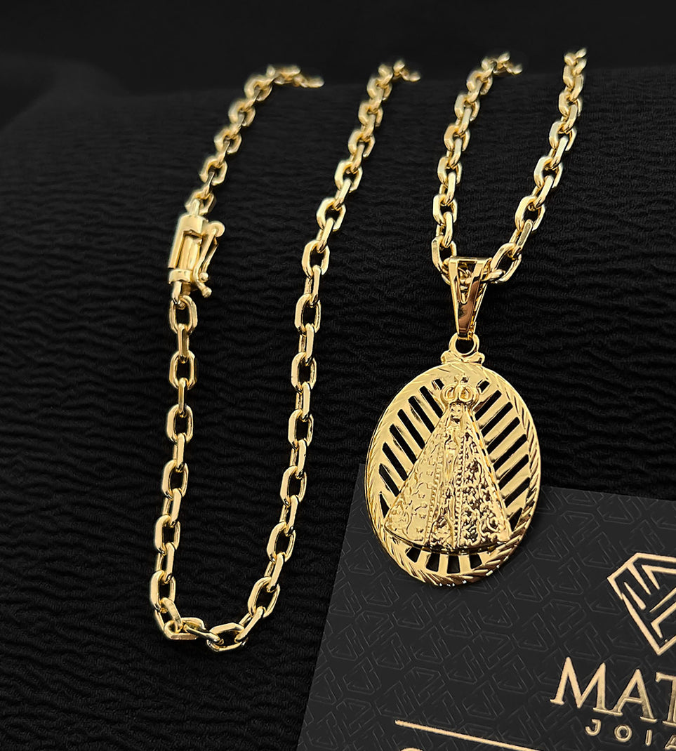 Corrente Cadeado 4mm Fecho Canhão + Pingente Medalha Vazada Nossa Senhora 3x2.5cm Banhada a Ouro 18k
