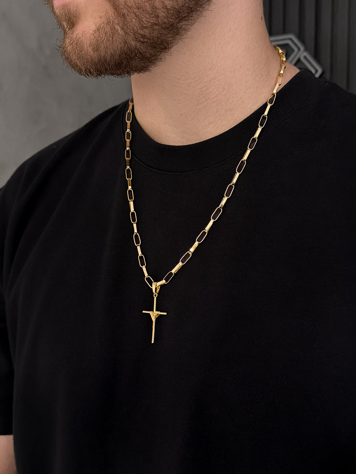 Corrente Tijolinho 4mm com Pingente Cruz Amarrada Banhada a Ouro 18k, foto 3