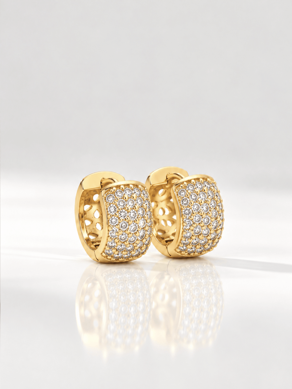 Brinco Argola 5 Fileiras Cravejado Banhado a Ouro 18k