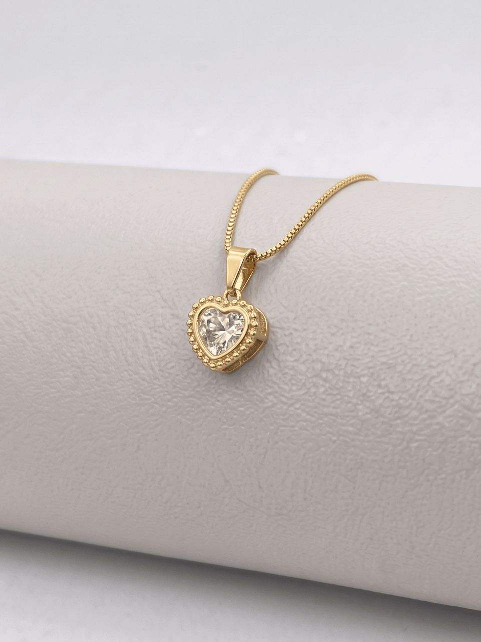 Pingente Coração Zircônia Banhado a Ouro 18k
