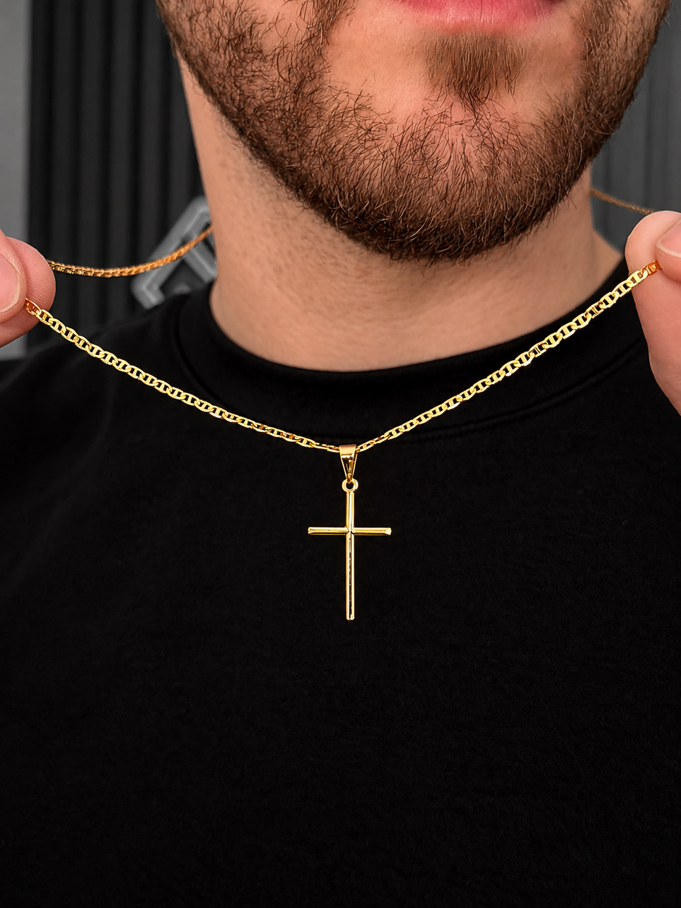 Corrente Piastrini 2mm com Pingente Cruz Lisa Banhada a Ouro 18k