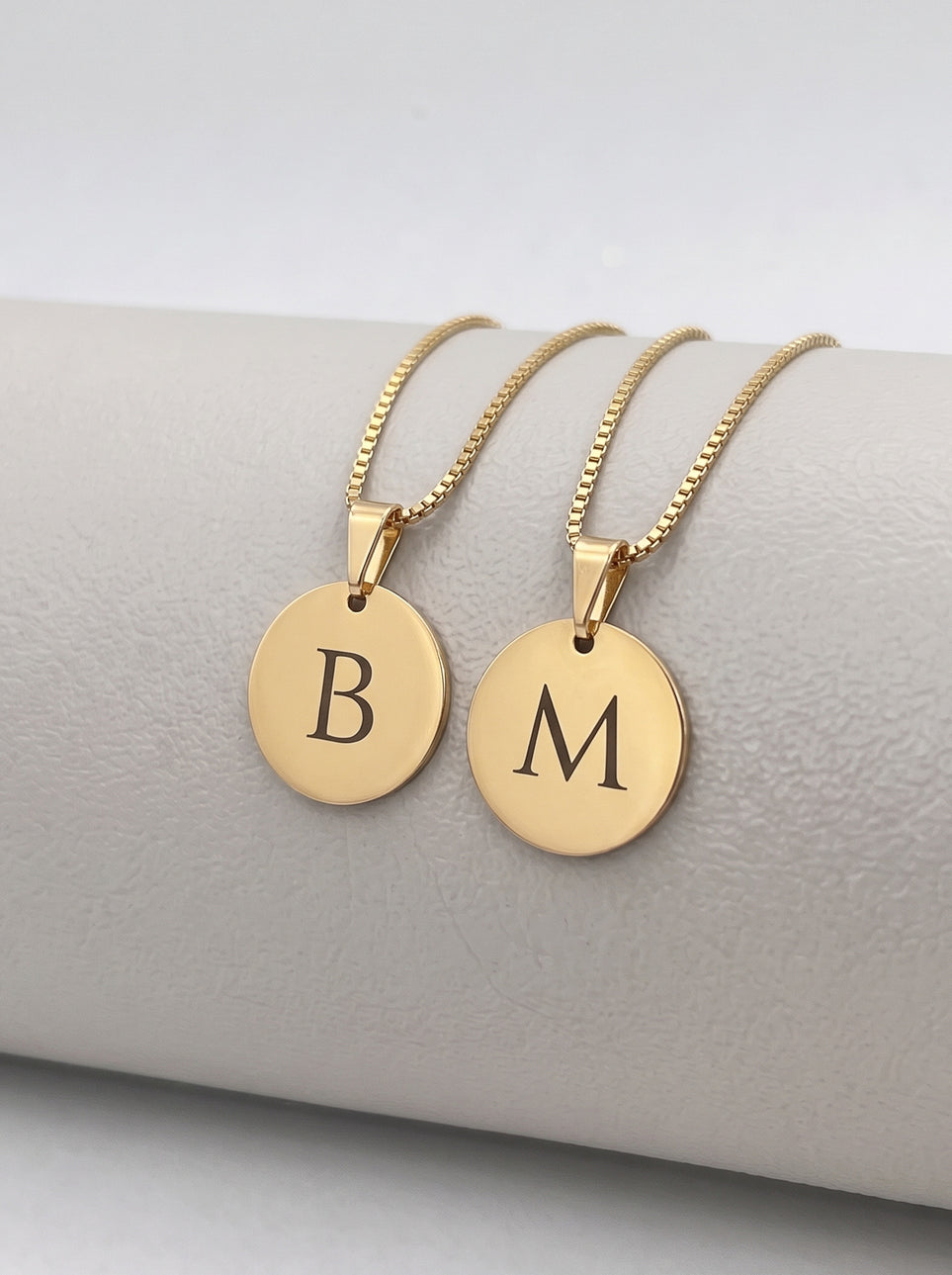 Kit Casal Corrente Veneziana com Pingente Inicial Personalizável Banhado a Ouro 18k