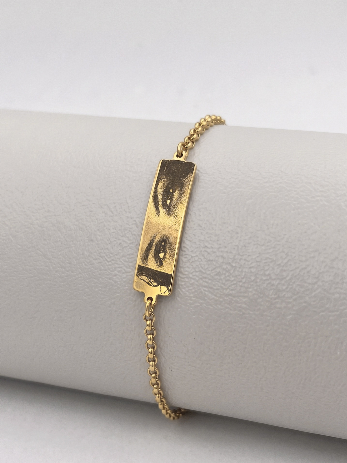 Pulseira Olhar Personalizável Banhada a Ouro 18k