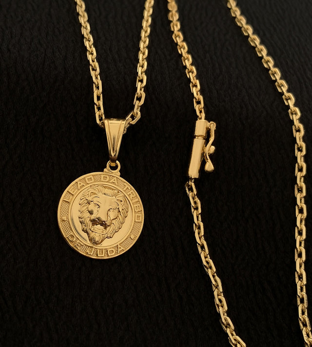 Corrente Cadeado 2mm + Pingente Leão de Judá Banhada a Ouro 18k