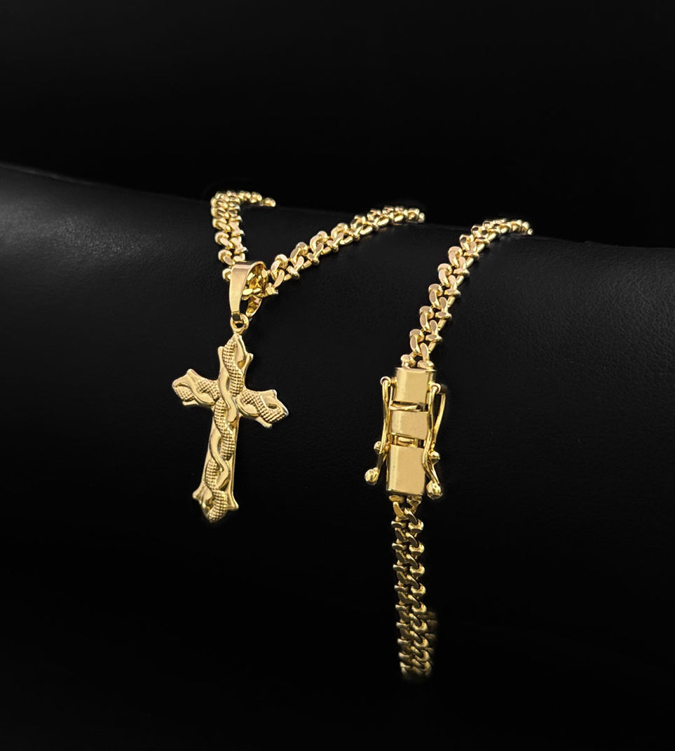 Corrente Grumet Rústica 5mm + Pingente Cruz com Detalhes em Relevo 4x2cm Banhada a Ouro 18k