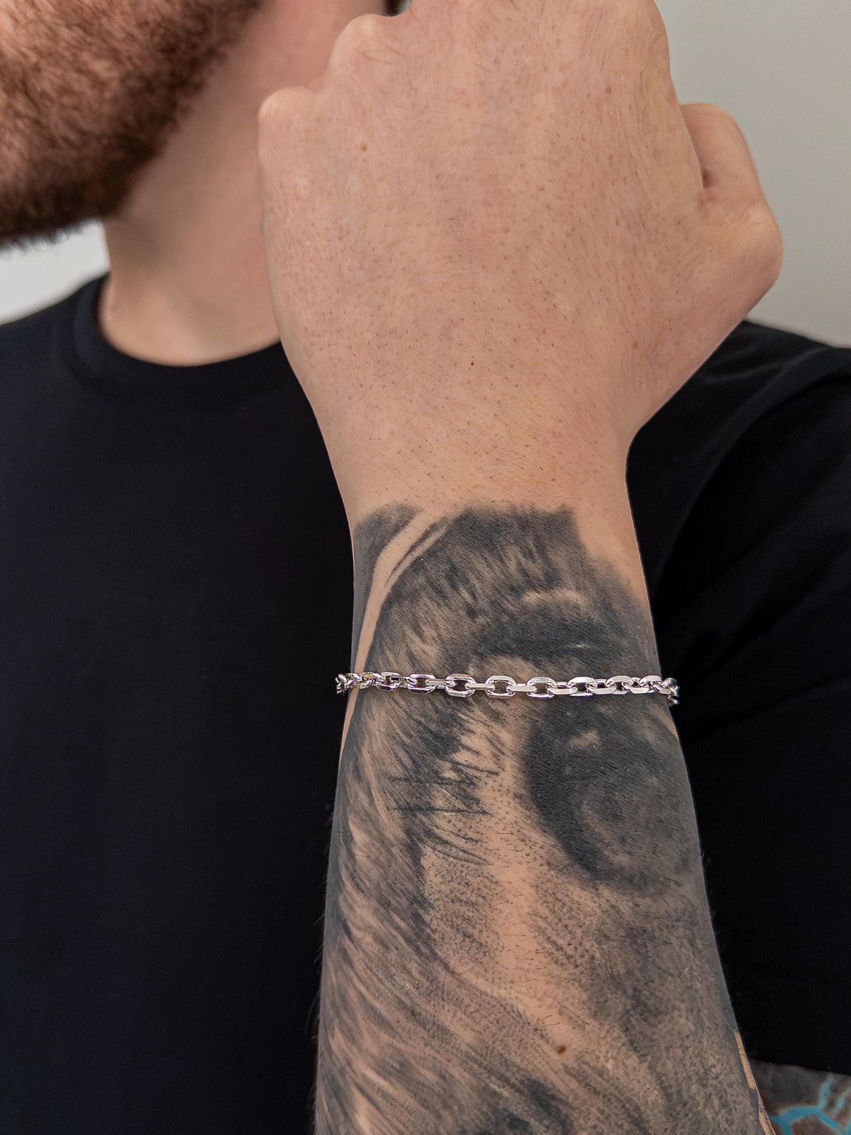 Pulseira Cadeado 4mm Banhada a Ouro Branco
