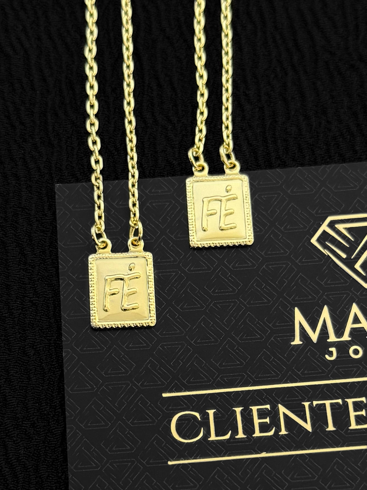 Escapulário Cadeado Plaquinha Fé Detalhada Banhado a Ouro 18k, foto 5