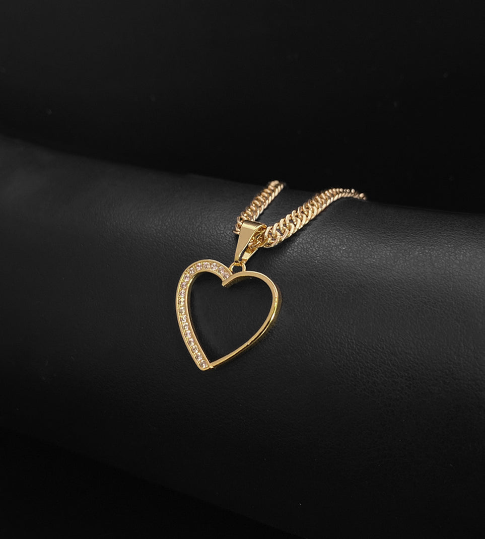 Pingente Coração Cravejado Zircônia Vazado 2,5x2cm Banhado a Ouro 18k