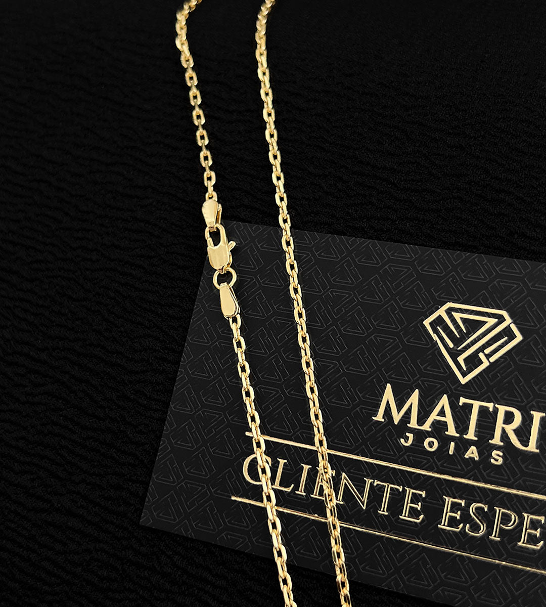 Corrente Cadeado 2mm Fecho Tradicional Banhada a Ouro 18k