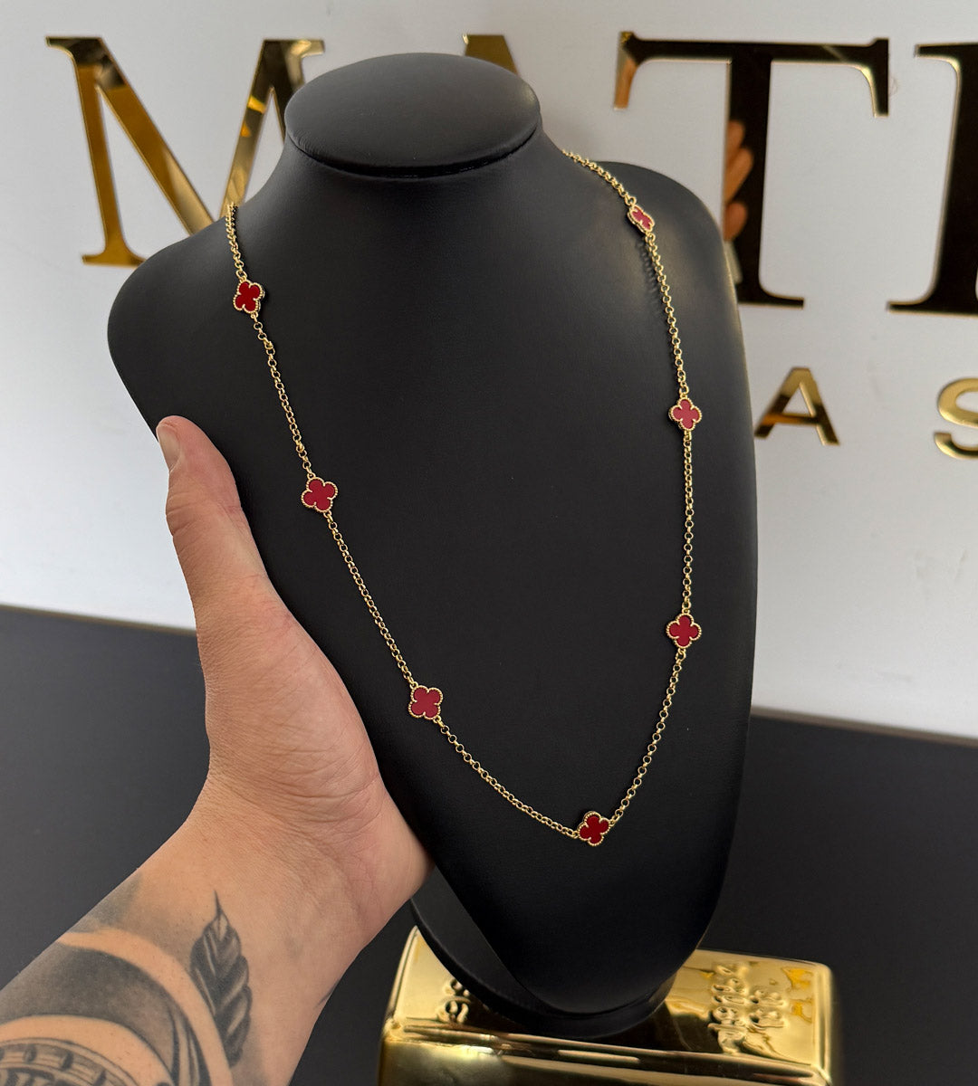 Corrente 7 Trevos Vermelho 70cm Banhada a Ouro 18k, foto 2